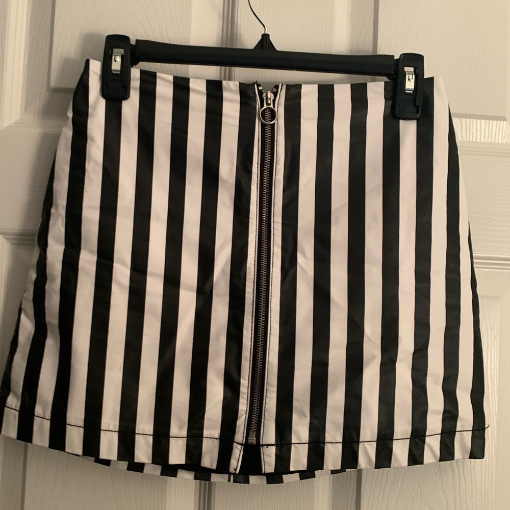 Black and white striped mini skirt